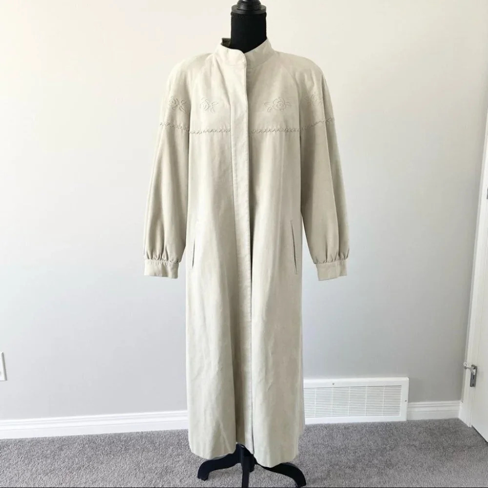 Vintage Brodkin  Ultrasuede Embroidered Overcoat Union Tag